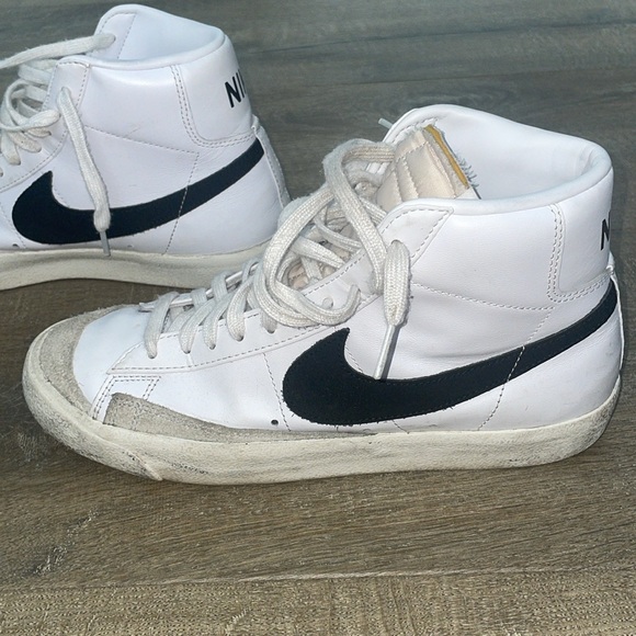 Nike High Top Blazers - Picture 5 of 6